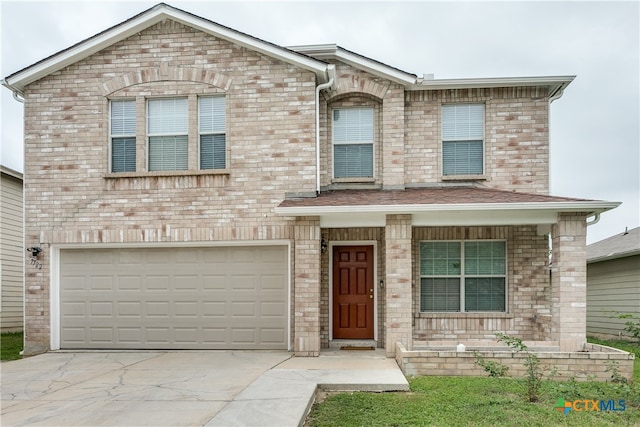 view of front facade featuring a garage