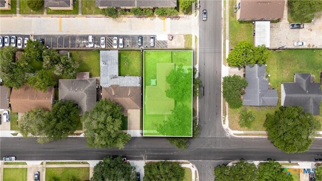 316 Monterrey Dr, Victoria, TX 77904 - photo 6