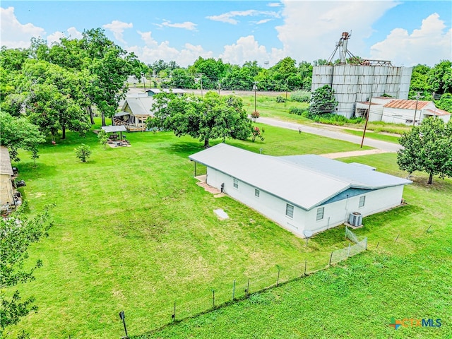 507 E 1st St, Cameron, TX 76520 - photo 27