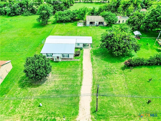 507 E 1st St, Cameron, TX 76520 - photo 1