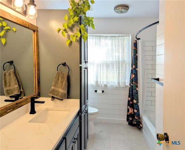 4770 Fm 2808, Kempner, TX 76539 - full bath with vanity, toilet, tile patterned flooring, and shower / bath combination with curtain