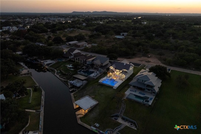 view of aerial view at dusk