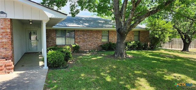 217 Taylors Dr, Temple, TX 76502 - doorway to property featuring brick siding