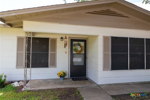 810 S Welhausen Ave, Shiner, TX 77984 - photo 3