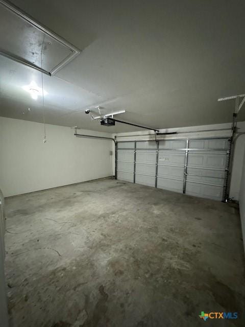500 Chickasaw Dr, Harker Heights, TX 76548 - garage with a garage door opener