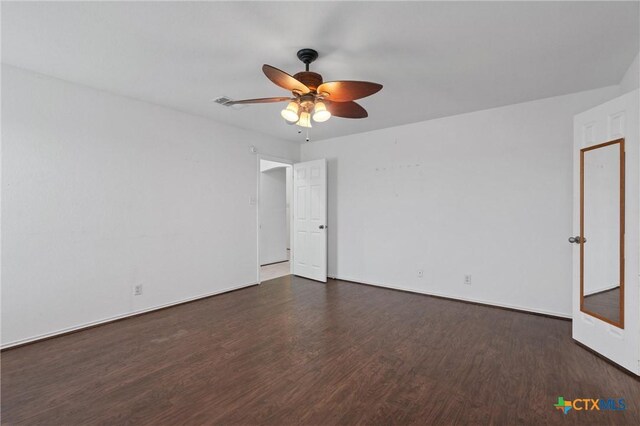 4401 Maggie Dr, Killeen, TX 76549 - empty room with a ceiling fan, wood finished floors, and baseboards