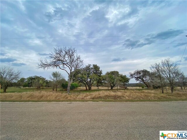 109 Rio Grande Dr, Blanco, TX 78606