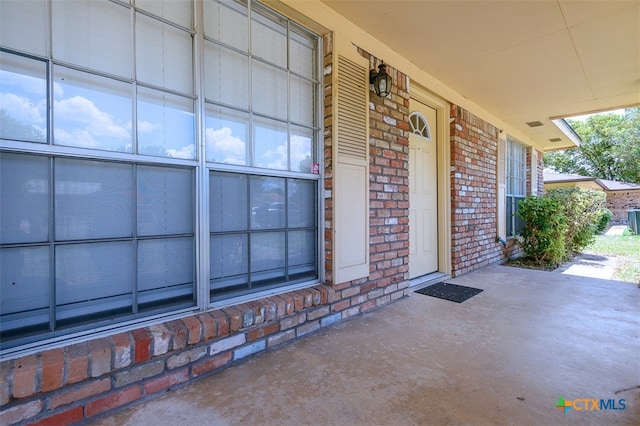 view of entrance to property