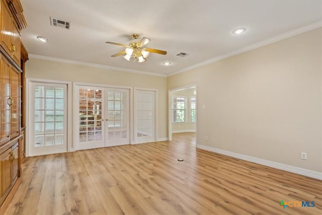 104 Twelve Oaks Dr, Temple, TX 76504 - unfurnished living room featuring light wood finished floors, ceiling fan, baseboards, and visible vents