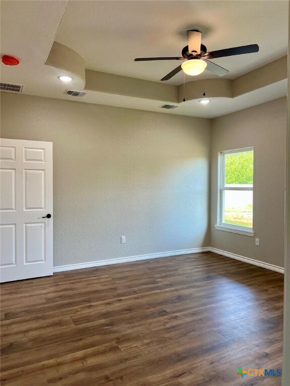 808 Buttercup Dr, Edna, TX 77957 - photo 14