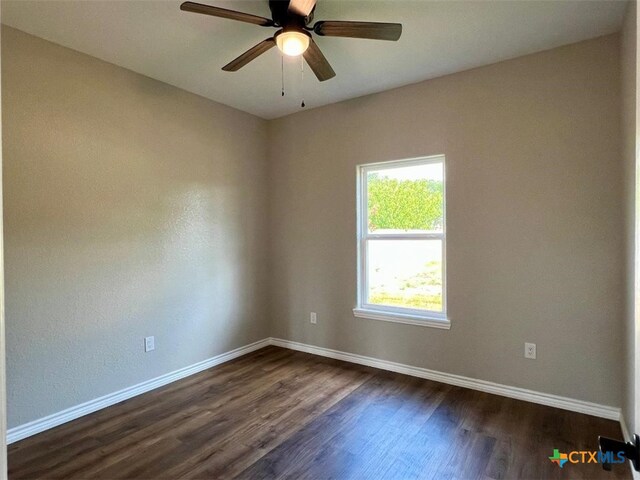 808 Buttercup Dr, Edna, TX 77957 - photo 29