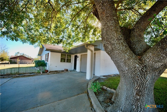 view of front of home featuring a garage