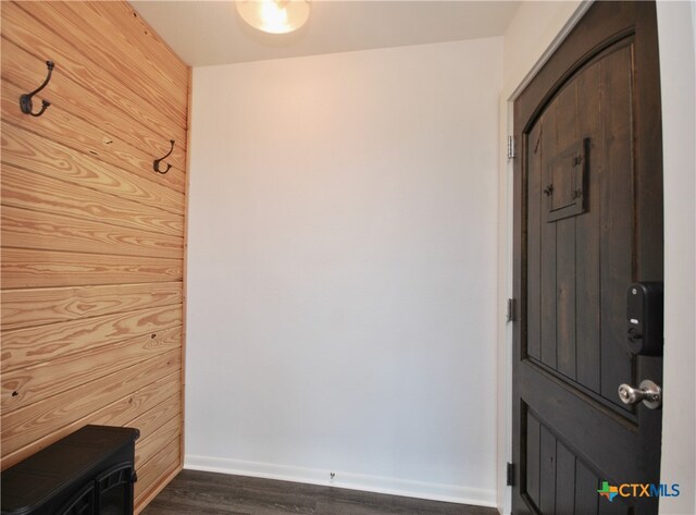 entryway featuring dark hardwood / wood-style flooring