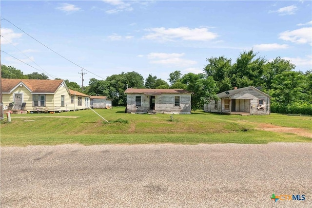 304 W Burnett, Calvert, TX 77837 - photo 32