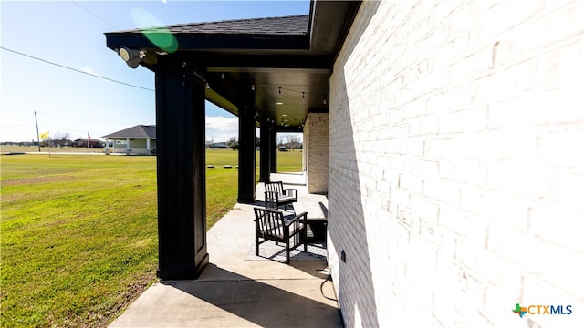 view of patio / terrace featuring covered porch