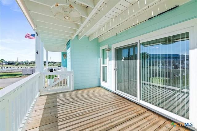 balcony with ceiling fan