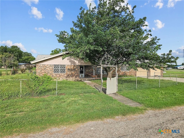 369 N Bell St, Evant, TX 76525 - photo 1