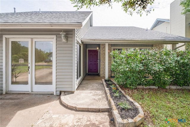 7503 Islander Dr, Austin, TX 78749 - property entrance featuring roof with shingles
