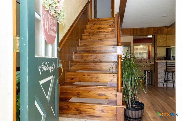 3309 Cottonwood Ln, Temple, TX 76502 - stairway featuring wood finished floors