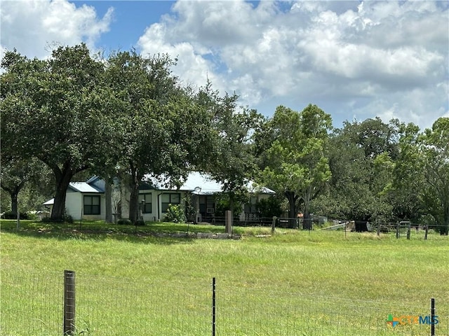 725 Post Oak Rd, Goliad, TX 77963 - photo 1