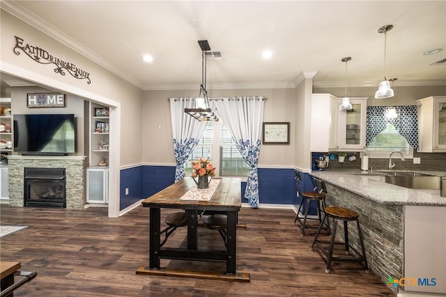 308 W Broadway St, Cuero, TX 77954