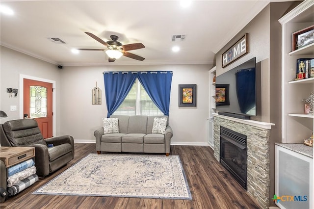 308 W Broadway St, Cuero, TX 77954