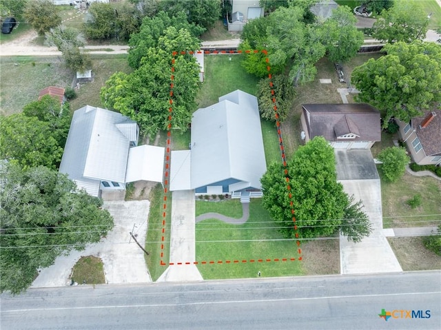 308 W Broadway St, Cuero, TX 77954