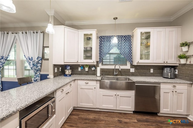 308 W Broadway St, Cuero, TX 77954
