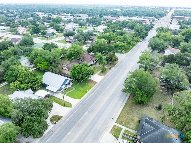 308 W Broadway St, Cuero, TX 77954