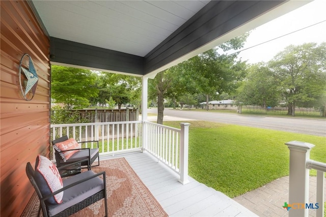 308 W Broadway St, Cuero, TX 77954