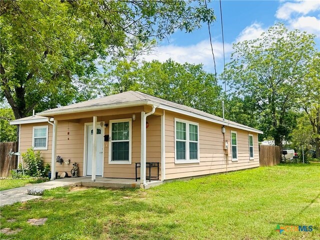 317 Aubrey St, Yoakum, TX 77995 - view of bungalow-style house