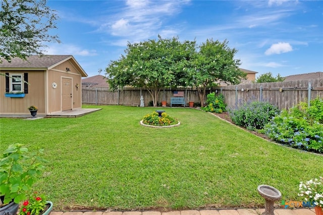 106 Cobble Stone Ct, Victoria, TX 77904 - view of yard with an outbuilding