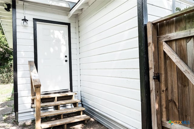 1004 Buena Vista Ave, Victoria, TX 77901 - view of doorway to property