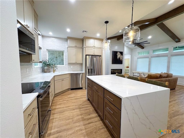 401 Turkey Ln, Victoria, TX 77905 - photo 9