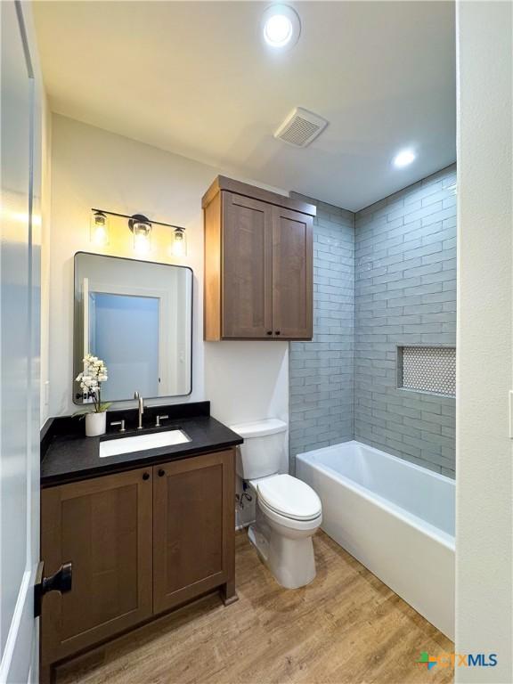401 Turkey Ln, Victoria, TX 77905 - photo 26