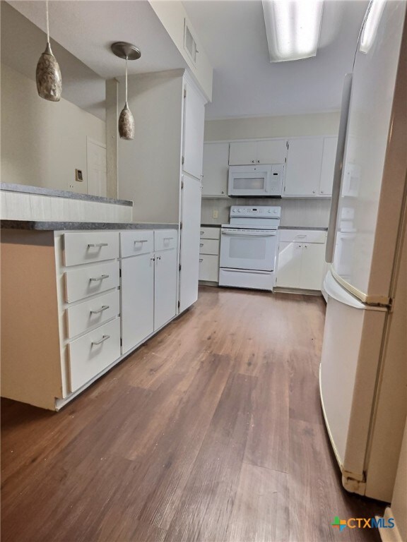5503 Country Club Dr Unit A, Victoria, TX 77904 - photo 4
