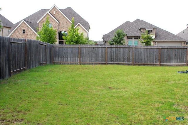 2961 Grove Way, Seguin, TX 78155 - view of fenced backyard