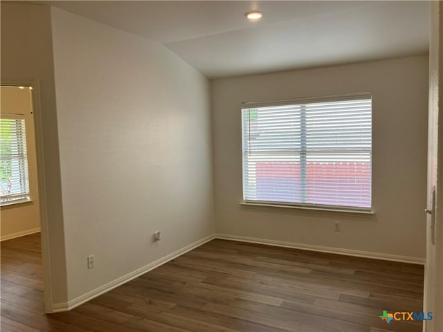 512 Constellation Dr, Killeen, TX 76542 - unfurnished room featuring wood finished floors, lofted ceiling, and recessed lighting