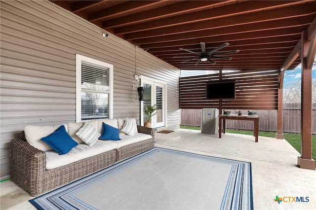 view of patio / terrace with outdoor lounge area and ceiling fan