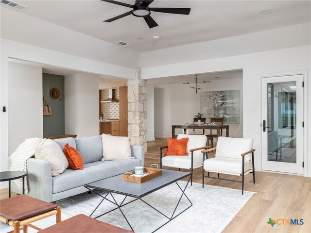 11103 Oak Knoll Dr, Austin, TX 78759