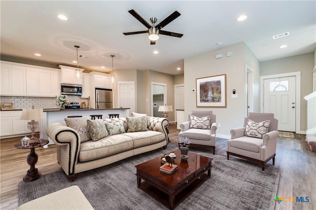 125 Hawea Ln, Bastrop, TX 78602 - photo 2