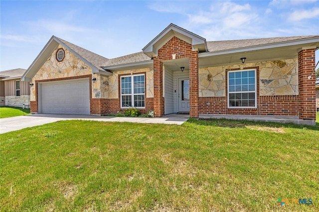 1536 Justice Dr, Copperas Cove, TX 76522 - ranch-style home with a garage, brick siding, driveway, and a front lawn