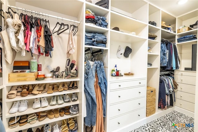 1428 Springwater, Canyon Lake, TX 78133 - view of spacious closet