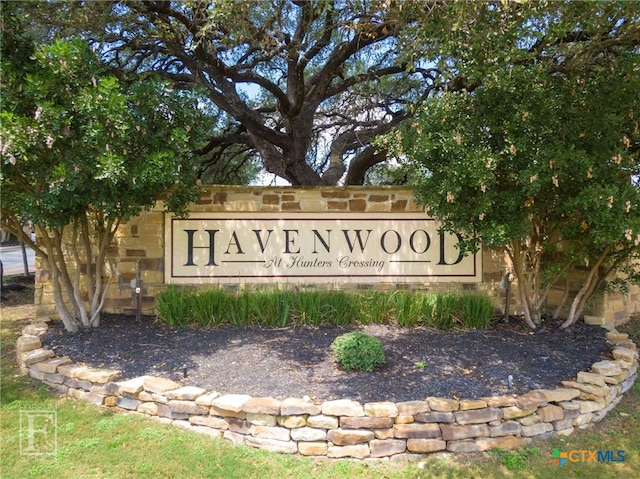 750 Cambridge Dr, New Braunfels, TX 78132 - view of community sign