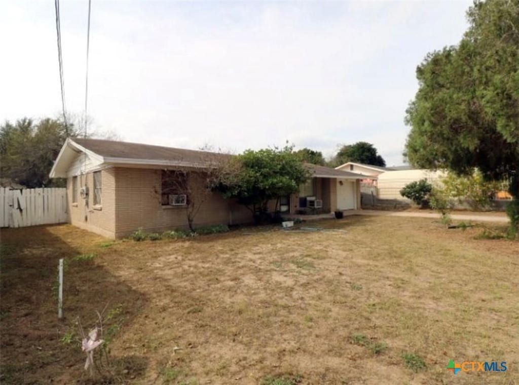1603 1st St, Zapata, TX 78076 - photo 1