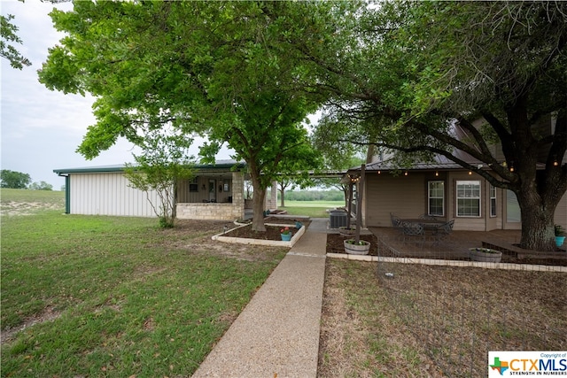 view of yard with a patio area