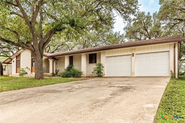 517 Oakwood Blvd, New Braunfels, TX 78130 - photo 2