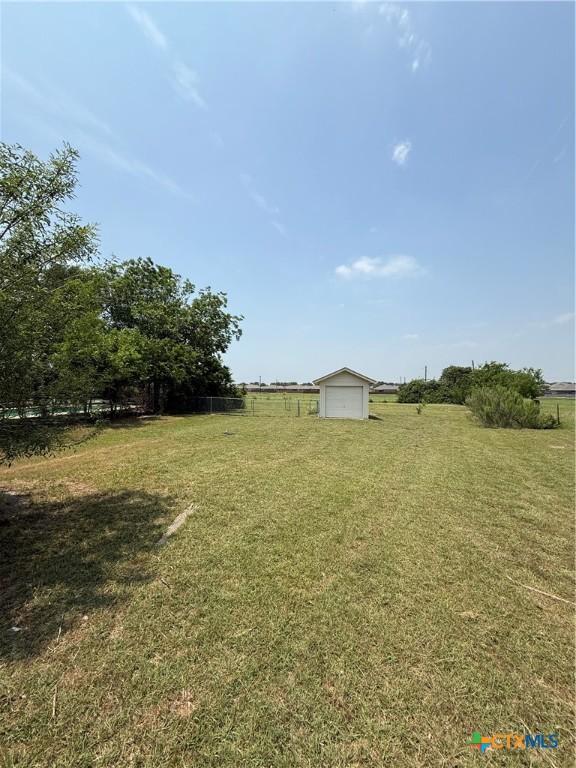 6601 Wells Fargo Rd, Killeen, TX 76542 - view of green lawn