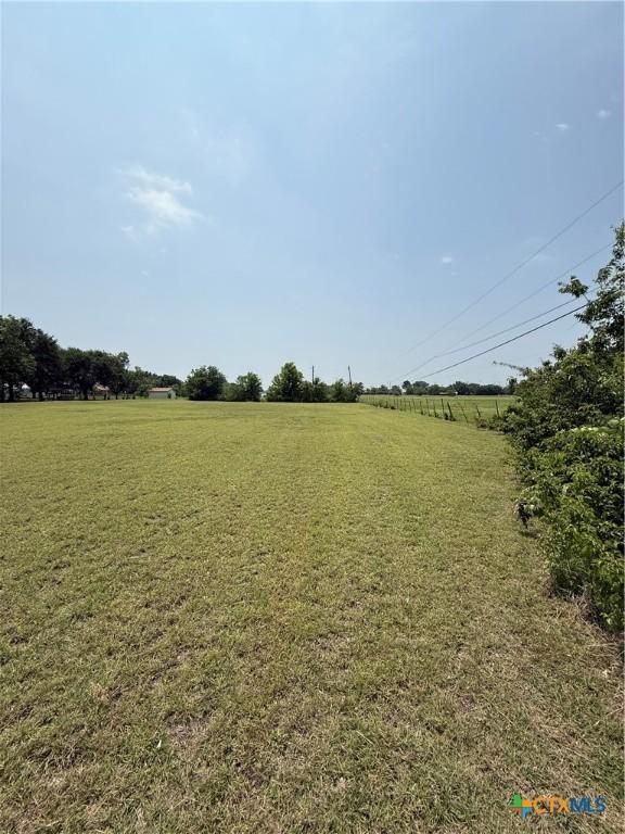 6601 Wells Fargo Rd, Killeen, TX 76542 - view of green lawn featuring a view of countryside