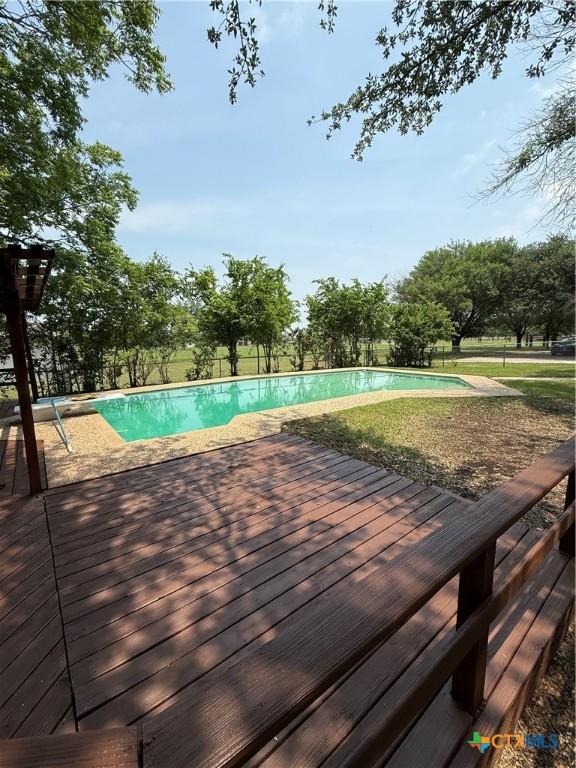 6601 Wells Fargo Rd, Killeen, TX 76542 - outdoor pool with a deck